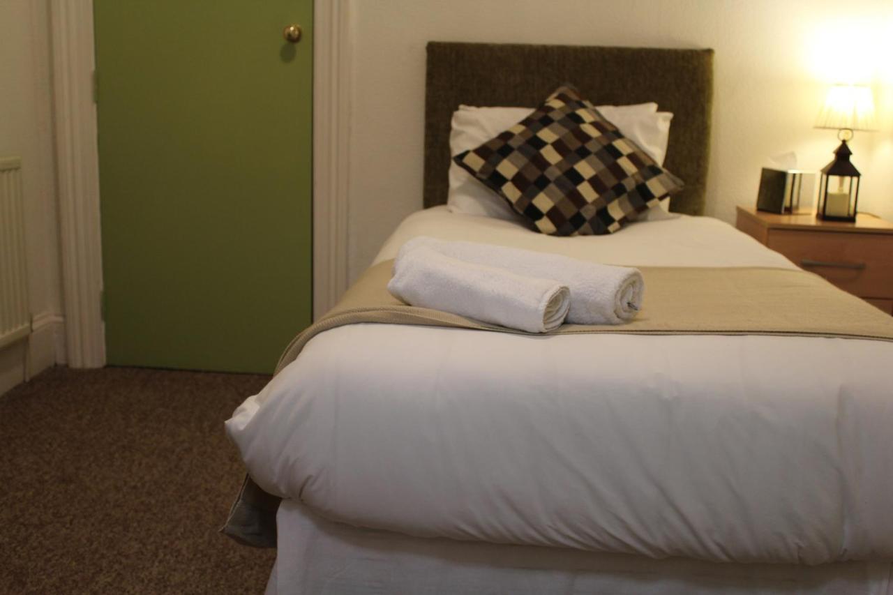 ברמינגהאם Ababeel Hotel מראה חיצוני תמונה